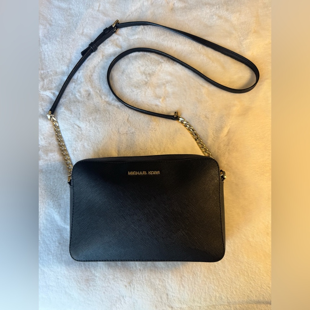 Michael Kors Black Jet Set Crossbody with Gold Chain Accents